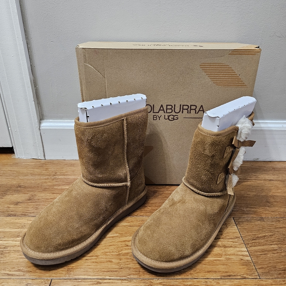 🎀 Youth Koolaburra by UGG Chestnut Suede Bow Shearling Boots Size 4 (Worn Once)